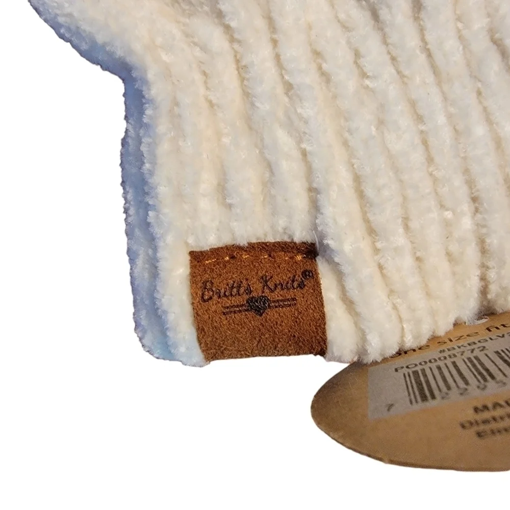 NWT Britt's Knit Beyond Soft Cream Chenille Extended Cuff Gloves T04 - Picture 2 of 3